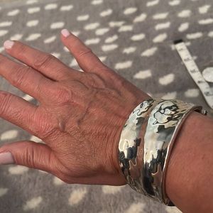 2 items-1 price *White House Black Market Bracelet & Earrings Set